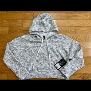 Cropped hoodie / size M / NEW